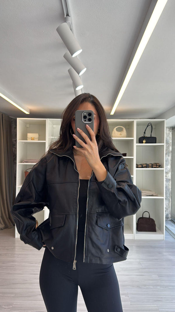 SİYAH OVERSIZE MUMLU CEKET