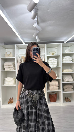 SİYAH KALIN DOKULU BLUZ