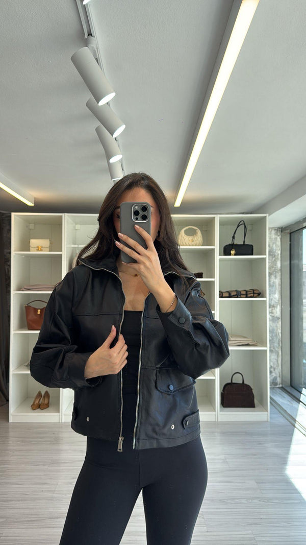 SİYAH OVERSIZE MUMLU CEKET