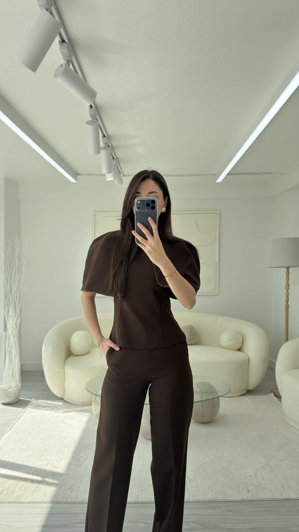 KAHVE PELERİN DETAYLI TAKIM