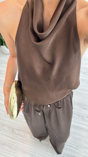 KAHVERENGİ SATEN BLUZ PANTOLON TAKIM