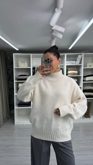 EKRU SOLE YARIM BALIKÇI OVERSIZE KAZAK