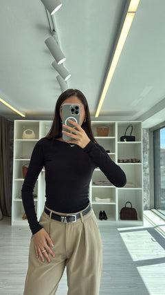 SİYAH KAYIK YAKA BASIC