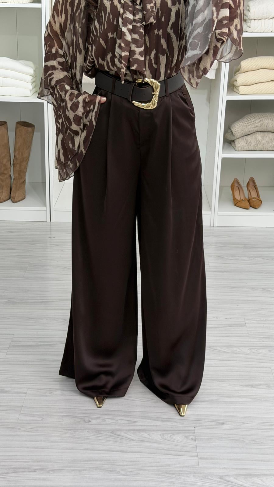 KAHVERENGİ KEMERLİ SATEN PANTOLON
