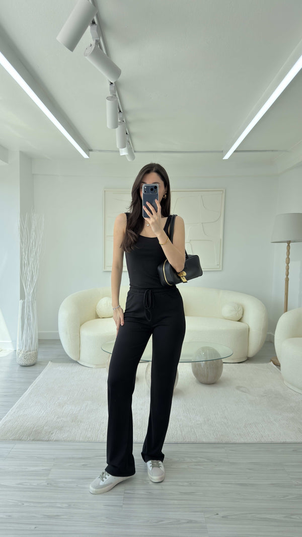 SİYAH MARKA MODEL BASİC TAKIM