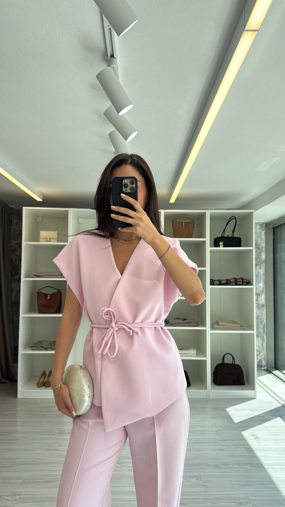 PEMBE ATLAS YELEK TAKIM