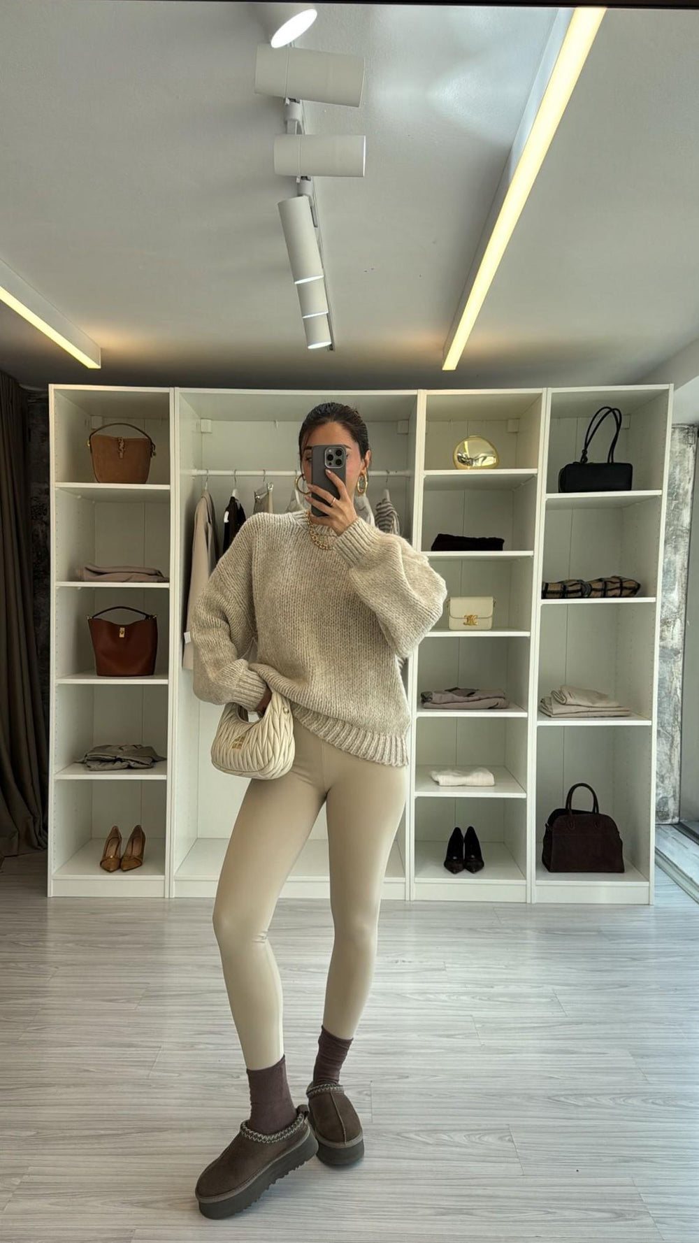 KREM BİSİKLET YAKA OVERSIZE KAZAK