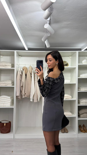 GRİ EKOSE DETAYLI TASARIM ELBİSE