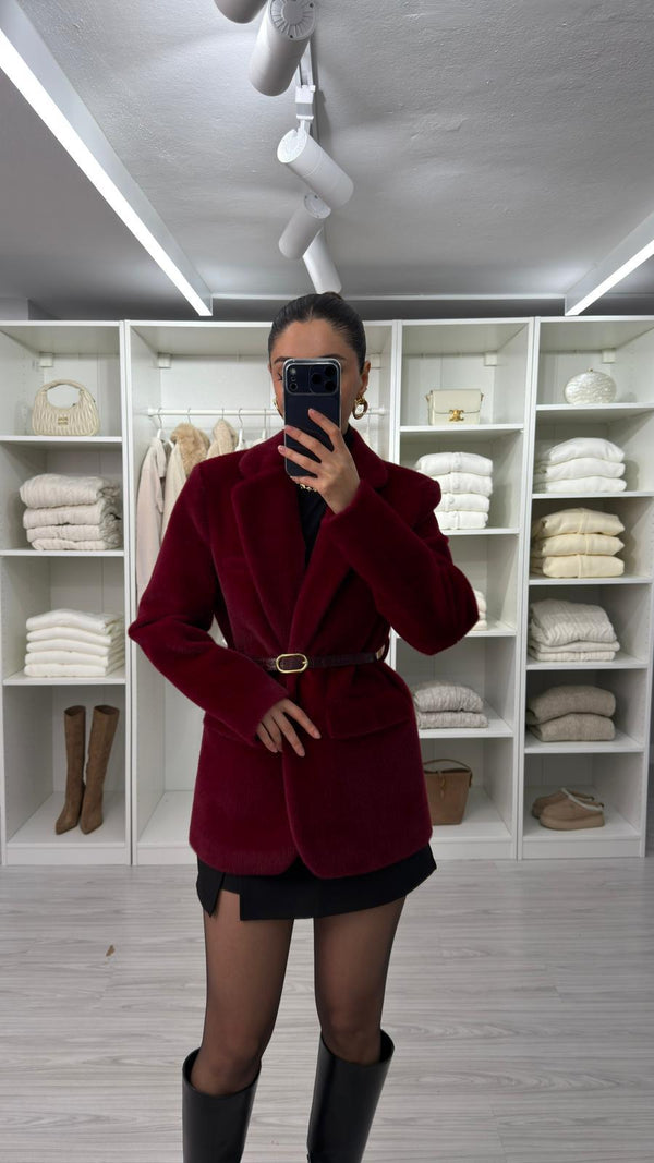 BORDO YUMUŞAK DOKULU KEMERLİ CEKET