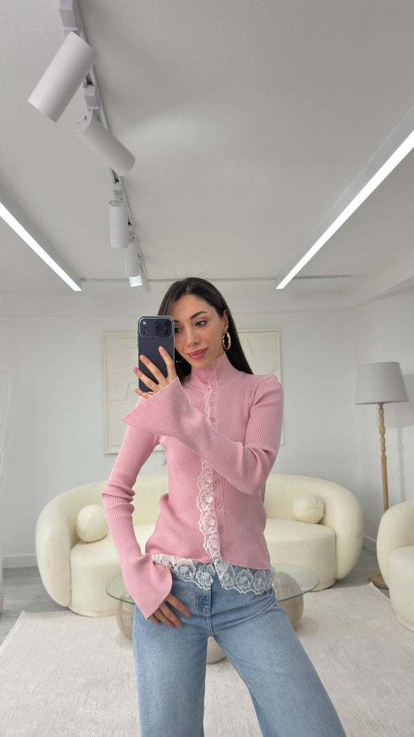 PEMBE DANTEL DETAYLI TASARIM HIRKA