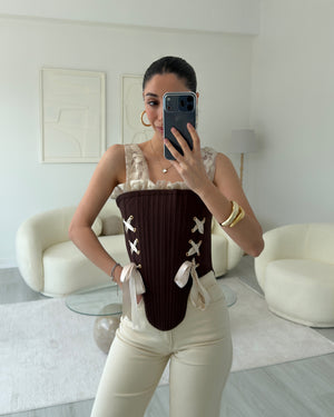 KAHVERENGİ TÜL DETAYLI TASARIM KORSE