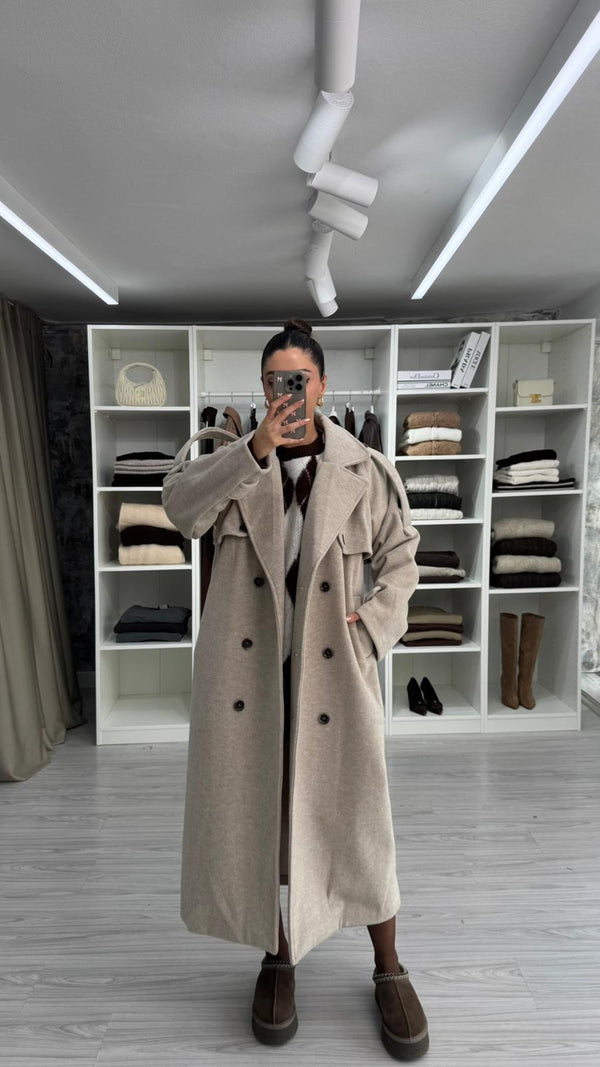 TAŞ NORA DÜĞMELİ OVERSIZE KABAN