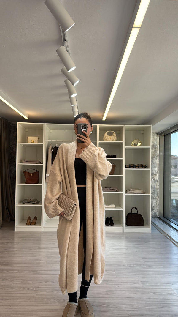 KREM MAXİ BOY OVERSIZE HIRKA