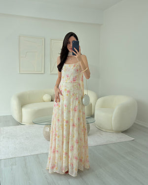 EKRU DESENLİ FULARLI MAXİ ELBİSE