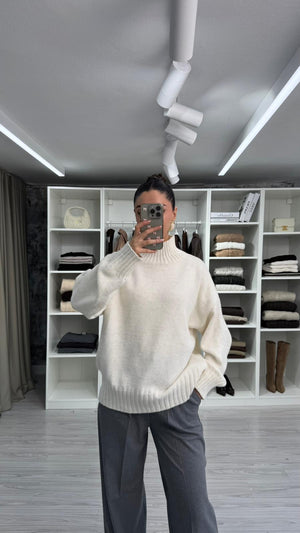 EKRU SOLE YARIM BALIKÇI OVERSIZE KAZAK