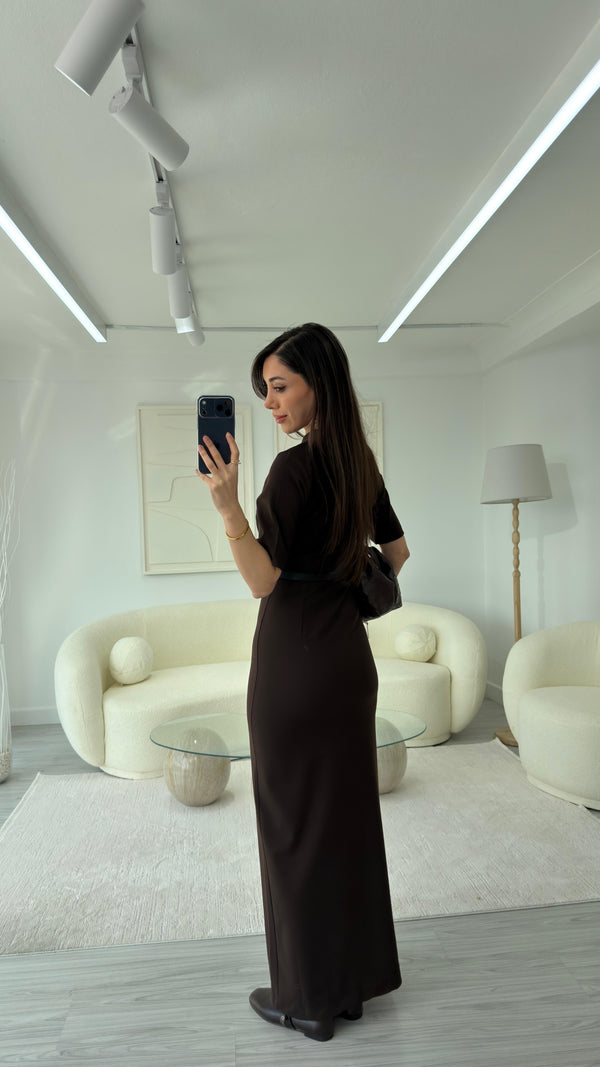 KOYU KAHVE FULAR DETAYLI ELBİSE