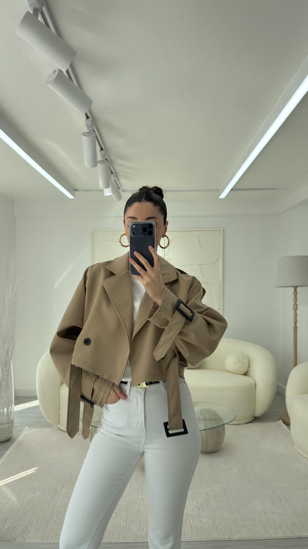 CAMEL KUŞAKLI CROP TRENÇKOT