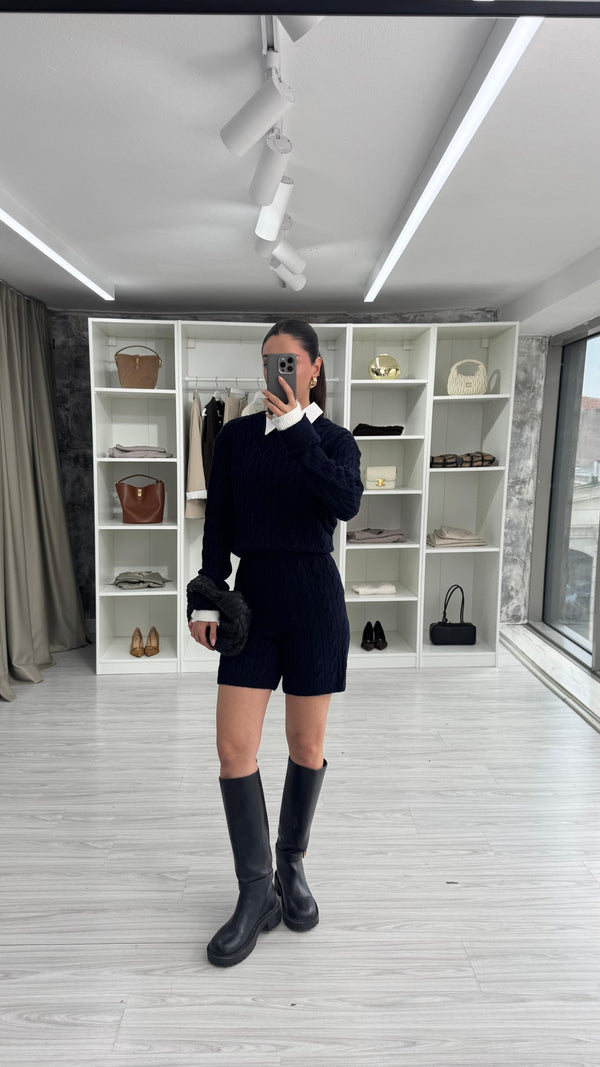 LACİVERT GÖMLEK YAKA TRİKO TAKIM