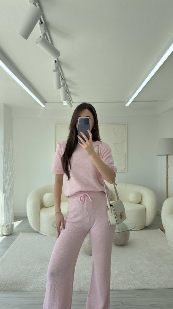 PEMBE KISA KOLLU ÖRME TAKIM