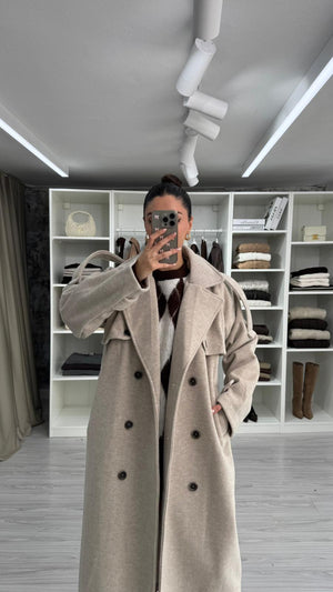 TAŞ NORA DÜĞMELİ OVERSIZE KABAN