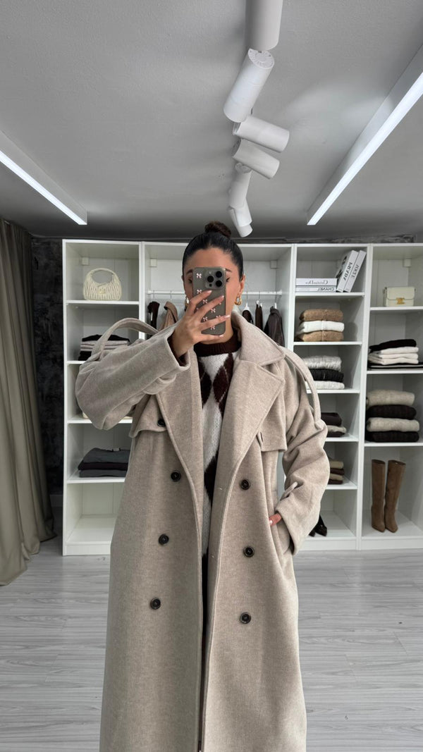 TAŞ NORA DÜĞMELİ OVERSIZE KABAN