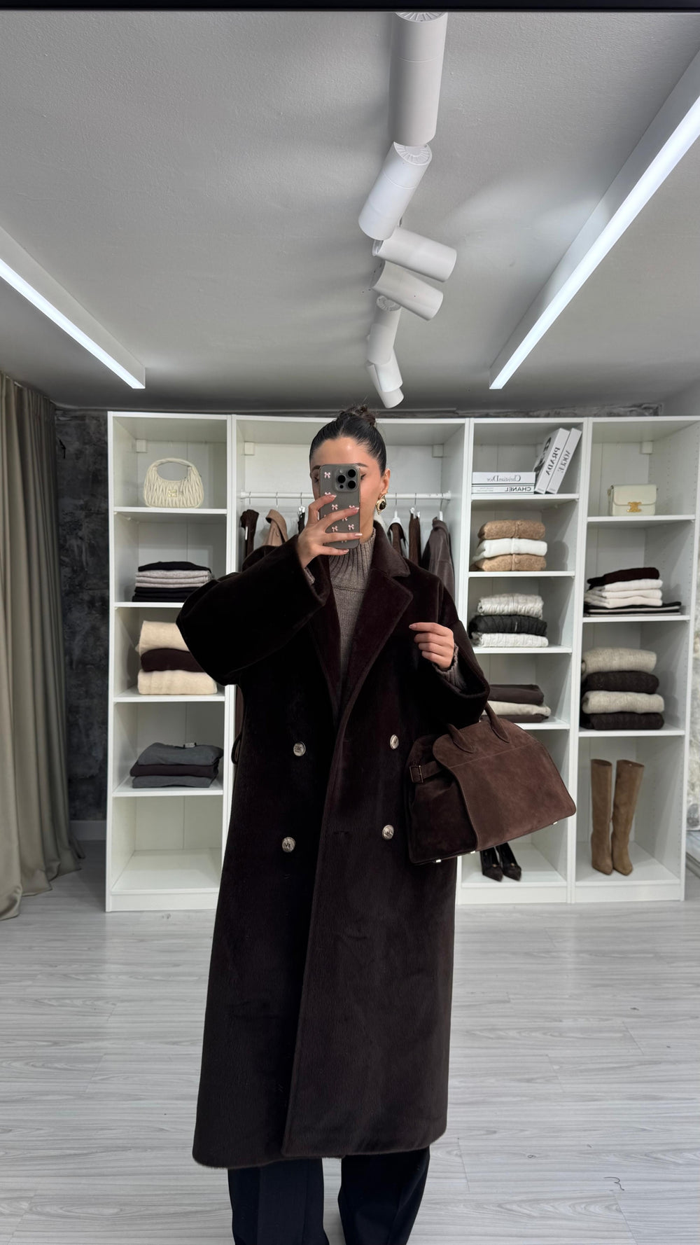 KAHVERENGİ NOİR PELUŞ KABAN