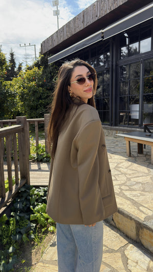 KARAMEL DİKİŞ DETAYLI KRUVAZE CEKET