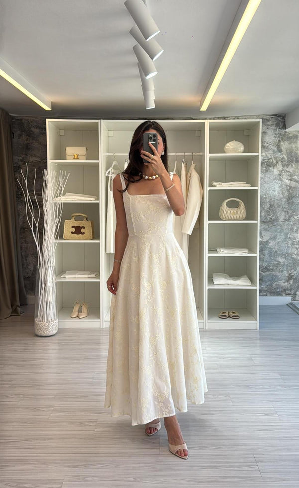 ÇİÇEK NAKIŞLI MAXİ ELBİSE