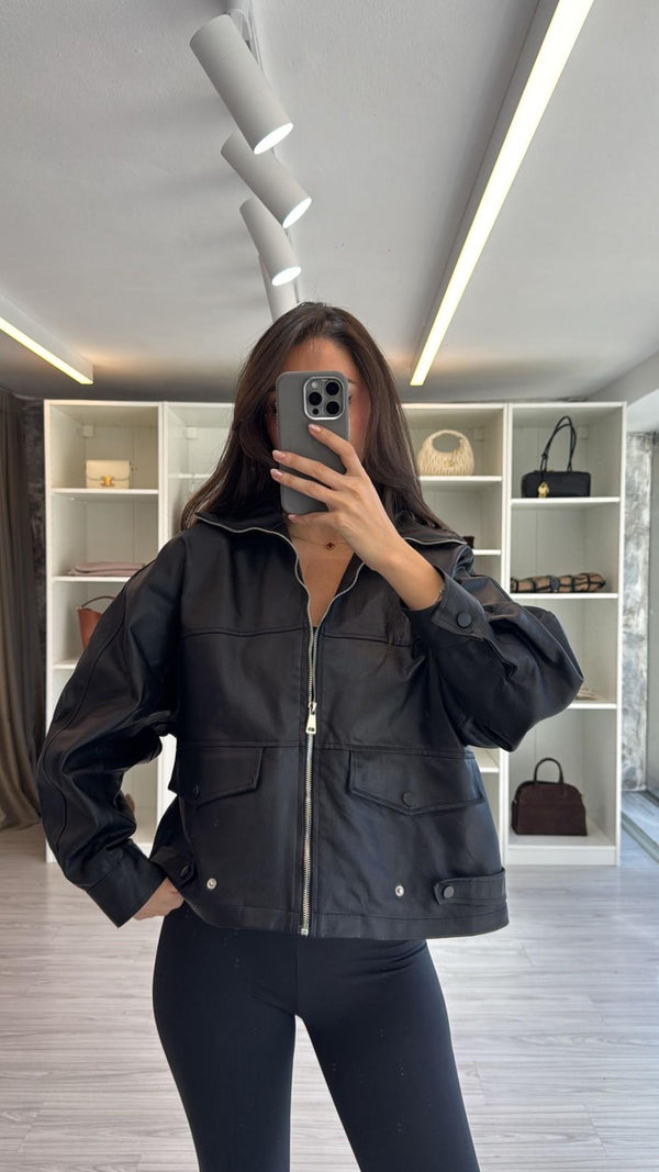 SİYAH OVERSIZE MUMLU CEKET