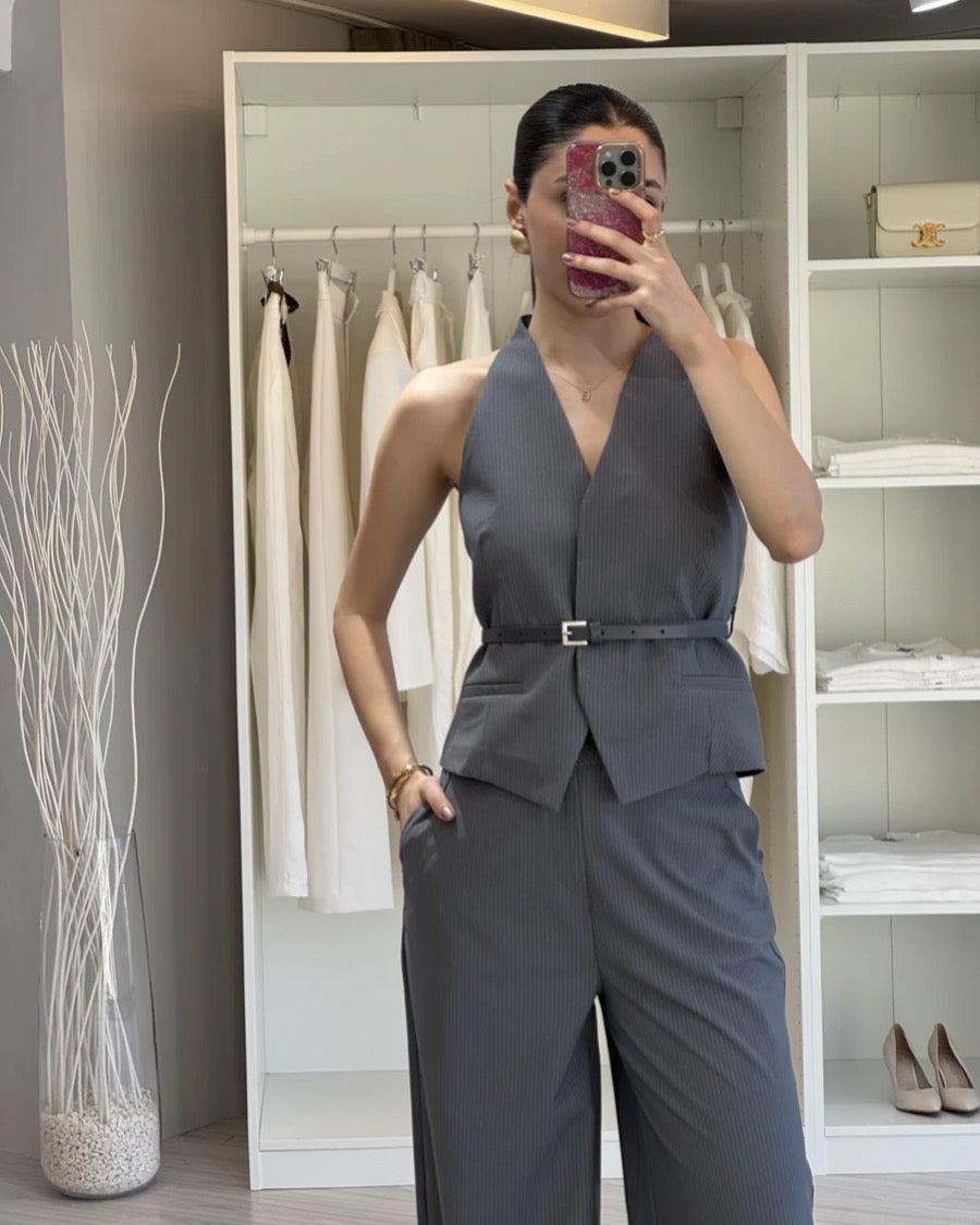 GRİ ÇİZGİLİ YELEK PANTOLON TAKIM