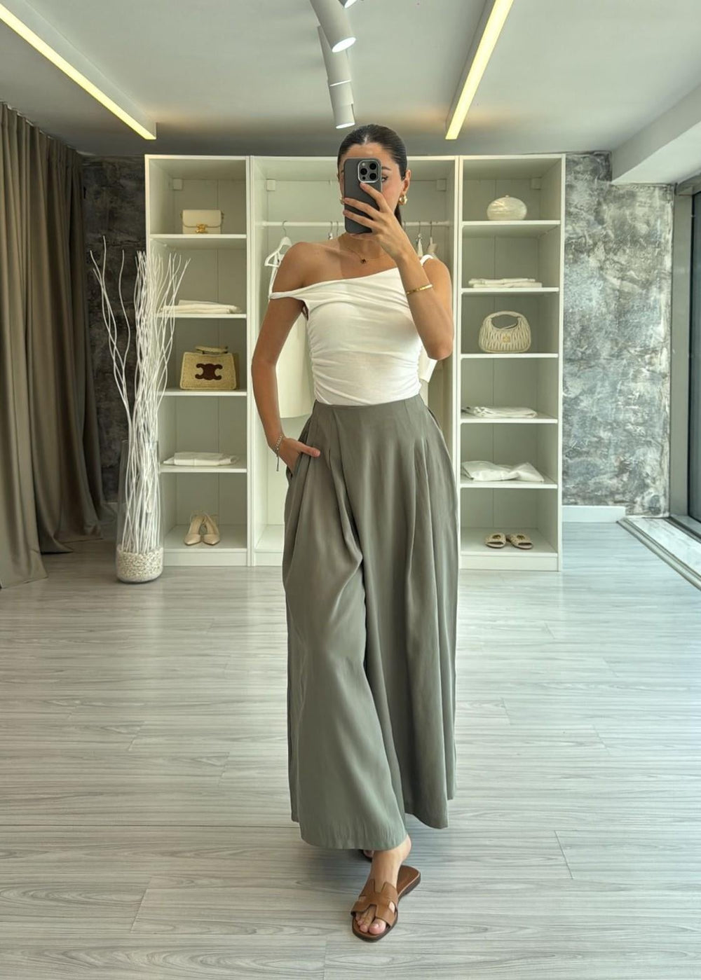 HAKİ MODAL KUMAŞ ETEK GÖRÜNÜMLÜ PANTOLON