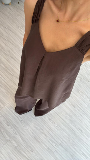 KAHVERENGİ TENSEL BLUZ PANTOLON TAKIM