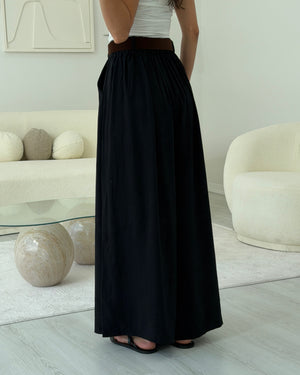SİYAH KEMERLİ ETEK PANTOLON