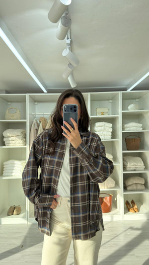 KAHVERENGİ OVERSIZE EKOSELİ ODUNCU GÖMLEK