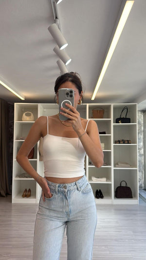 BEYAZ KUPLU ASKILI CROP