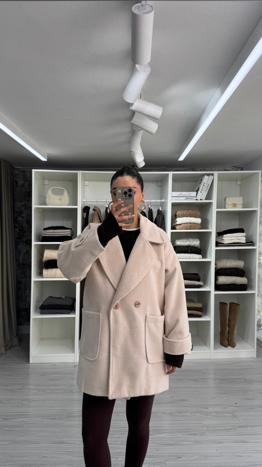TAŞ MUSE KISA OVERSIZE KABAN