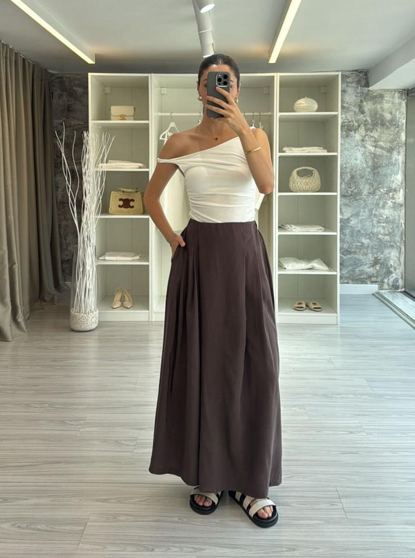 KAHVERENGİ MODAL KUMAŞ ETEK GÖRÜNÜMLÜ PANTOLON