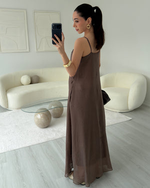 KAHVERENGİ DANTELLİ ASKILI ELBİSE