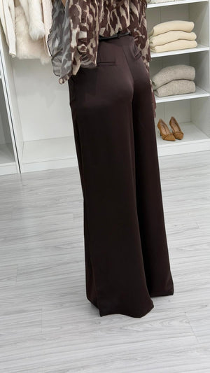 KAHVERENGİ KEMERLİ SATEN PANTOLON