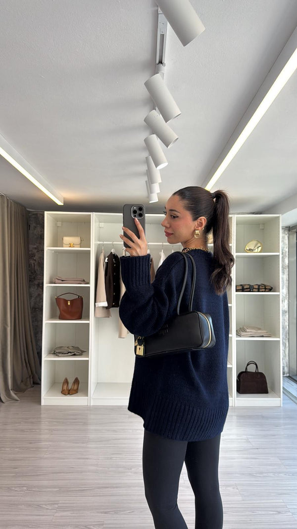 LACİVERT OVERSIZE BİSİKLET YAKA KAZAK
