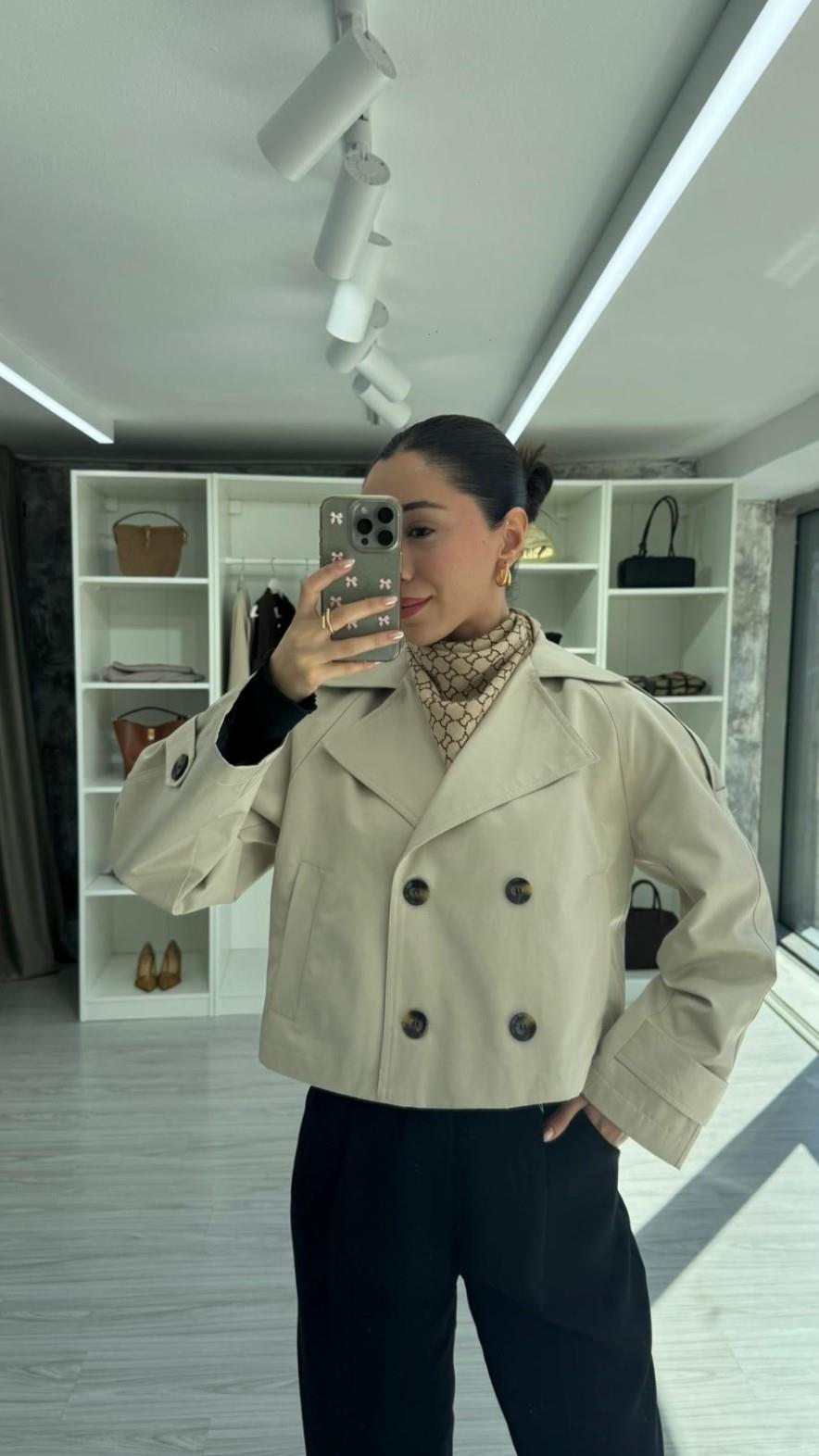CAMEL SU GEÇİRMEZ KISA TRENÇKOT