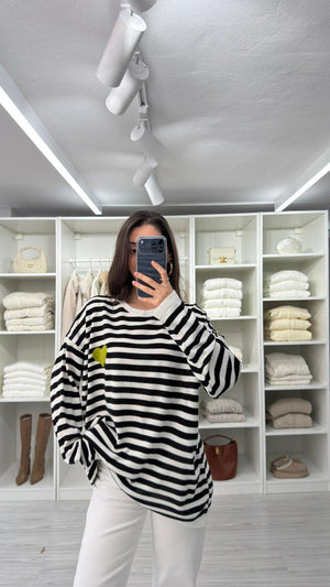 KALP NAKIŞLI OVERSIZE TRİKO