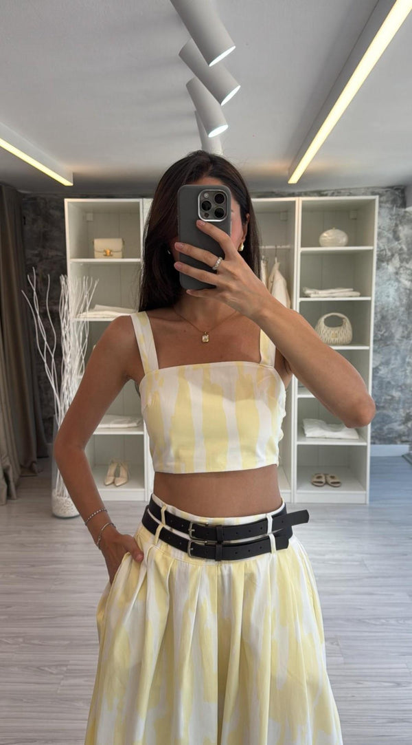 SARI BEYAZ ÇİFT KEMERLİ DESENLİ TAKIM