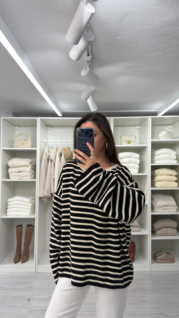 OVERSIZE ÇİZGİLİ TRİKO
