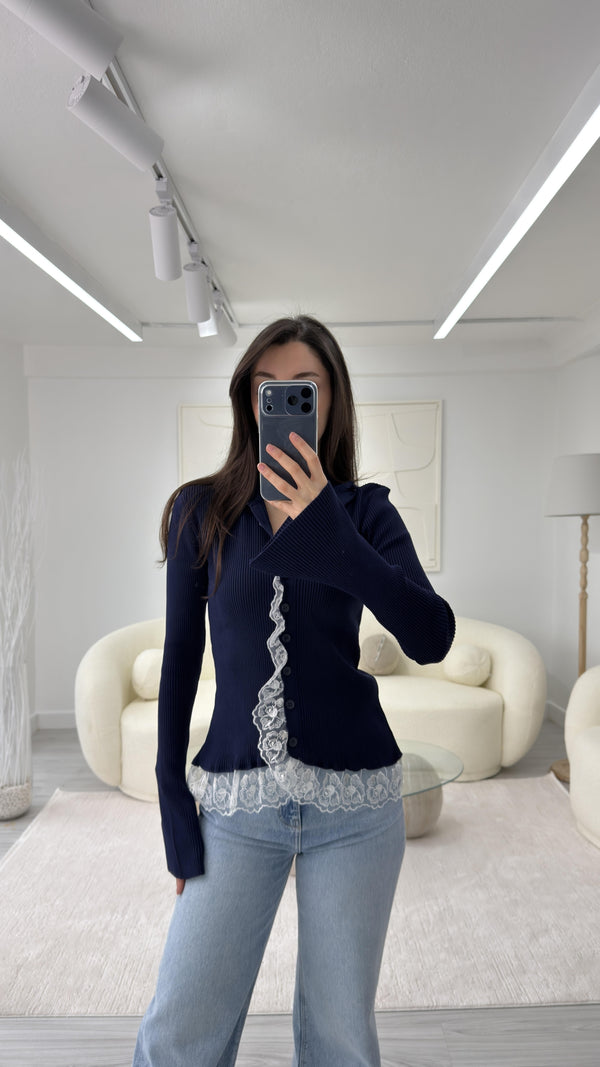 LACİVERT DANTEL DETAYLI TASARIM HIRKA