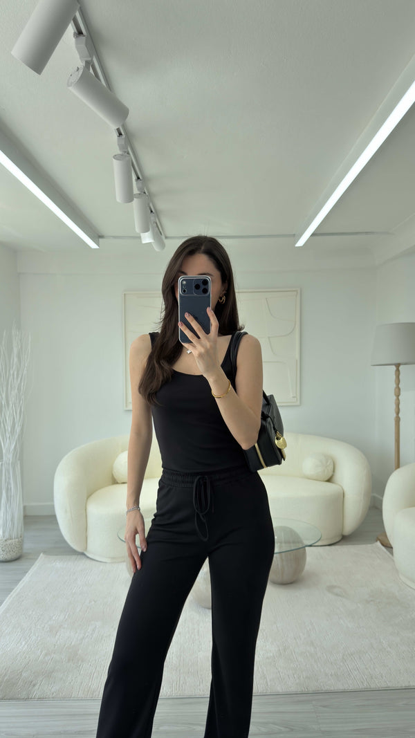 SİYAH MARKA MODEL BASİC TAKIM