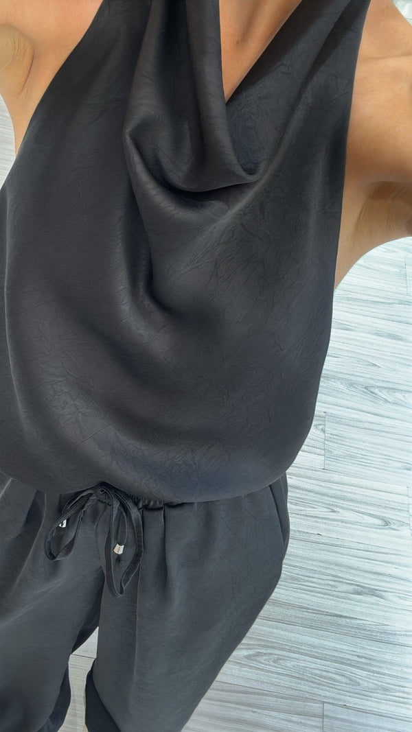SİYAH SATEN BLUZ PANTOLON TAKIM