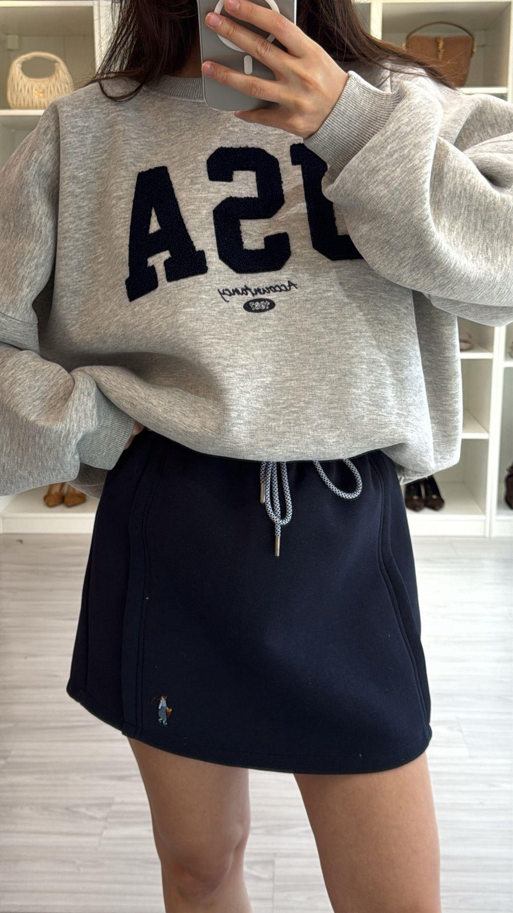 OVERSIZE BASKILI SWEAT