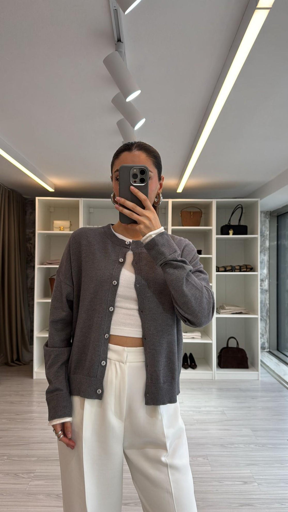 GRİ KOL DETAYLI OVERSIZE HIRKA