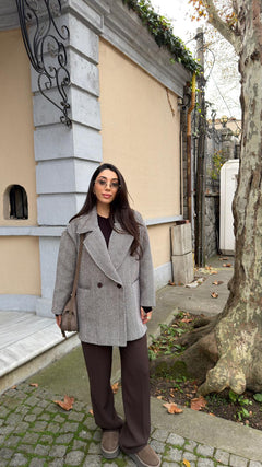 KREM KAHVE BALIKSIRTI KAŞE KABAN